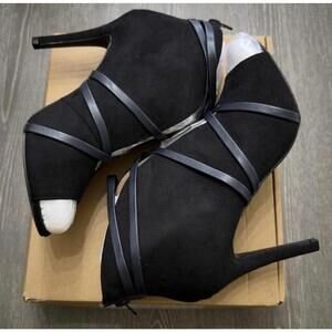Journee Collection Black Faux Suede Samara Stiletto Heeled Booties Women